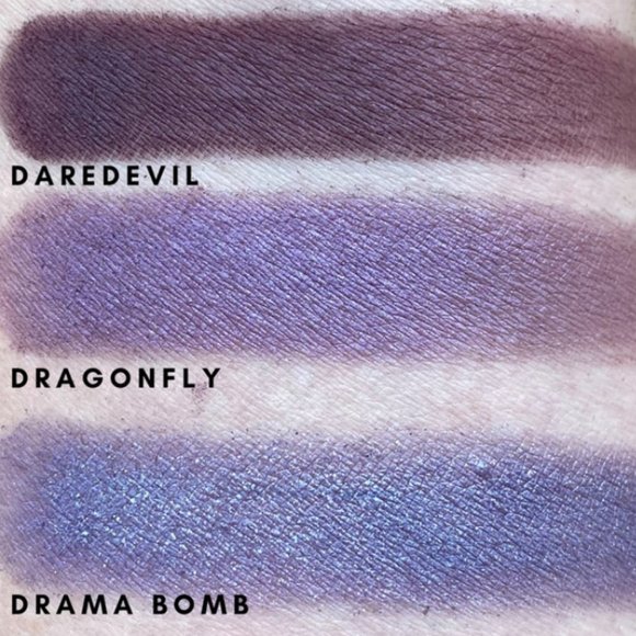 Lovely Peachy Pressed Eye Shadow Singles in Venus - shimmery rusted copper - Picture 8 of 11